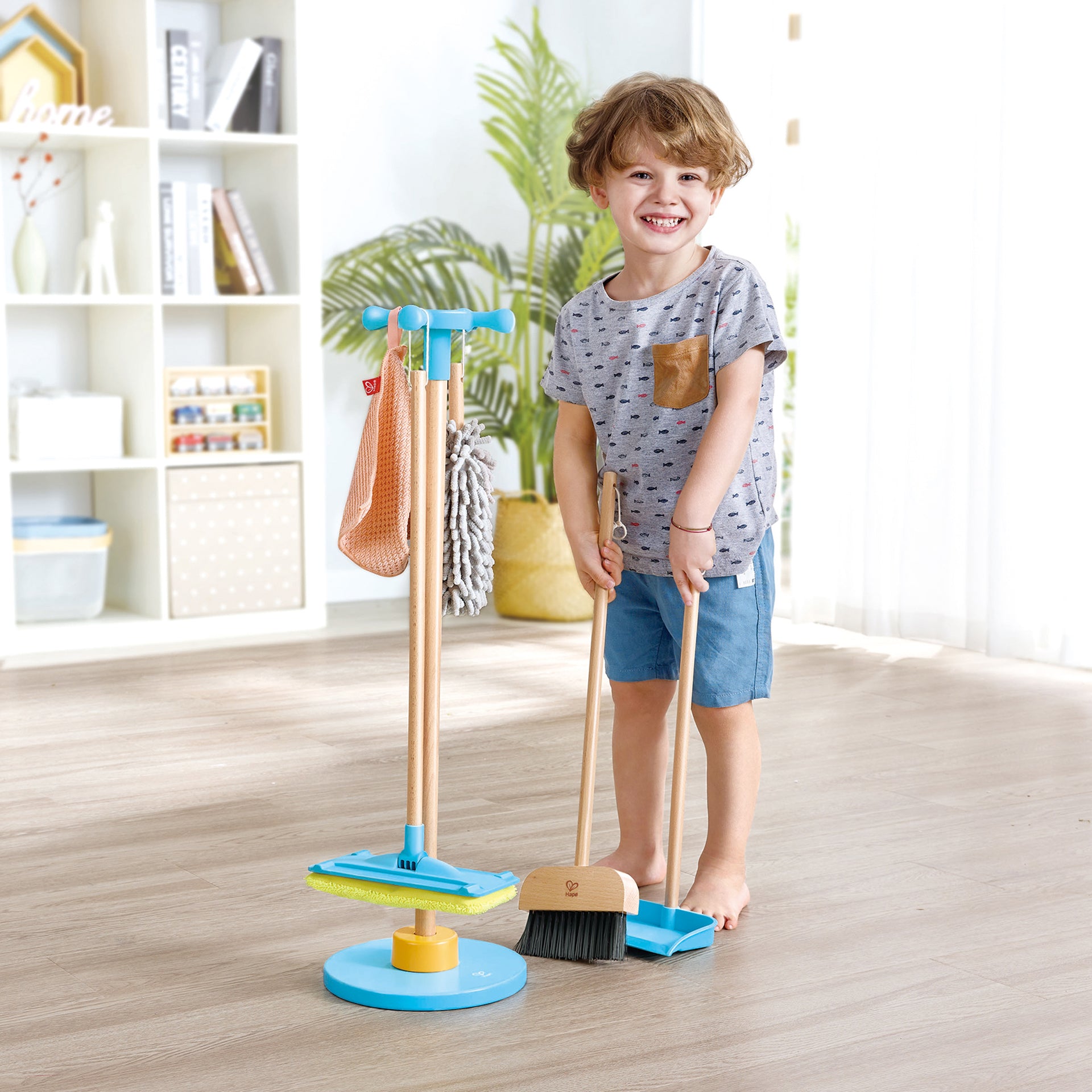 Hape Broom Swiffer Cleaning Stand – Hape Toys