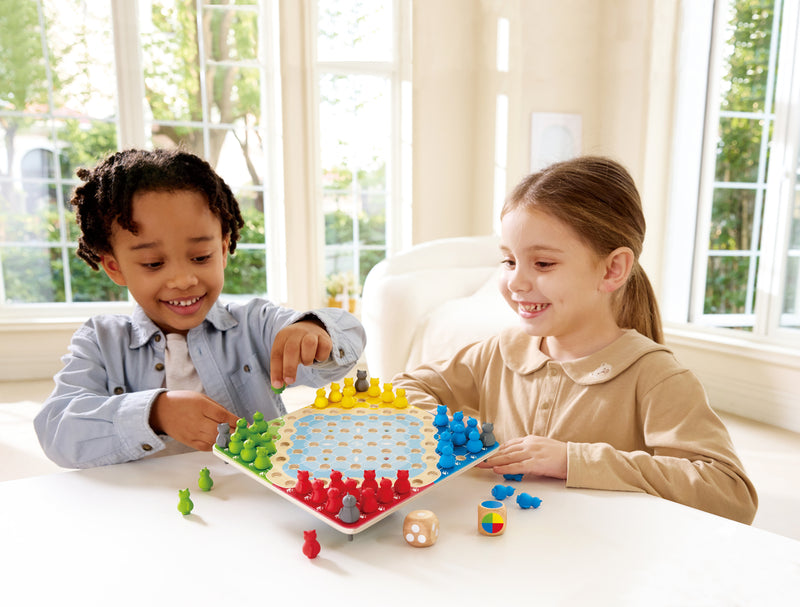 Hape Wobbling Cat Island! A 3IN1 game combining classic & fun