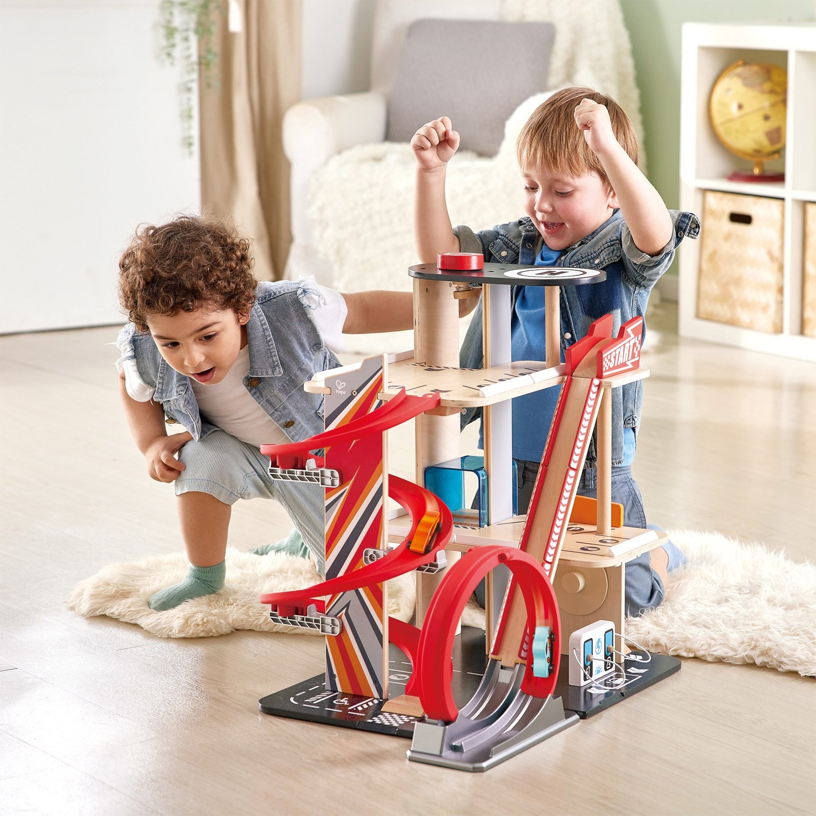 Hape Gearhead Stunt Garage – Hape Toys